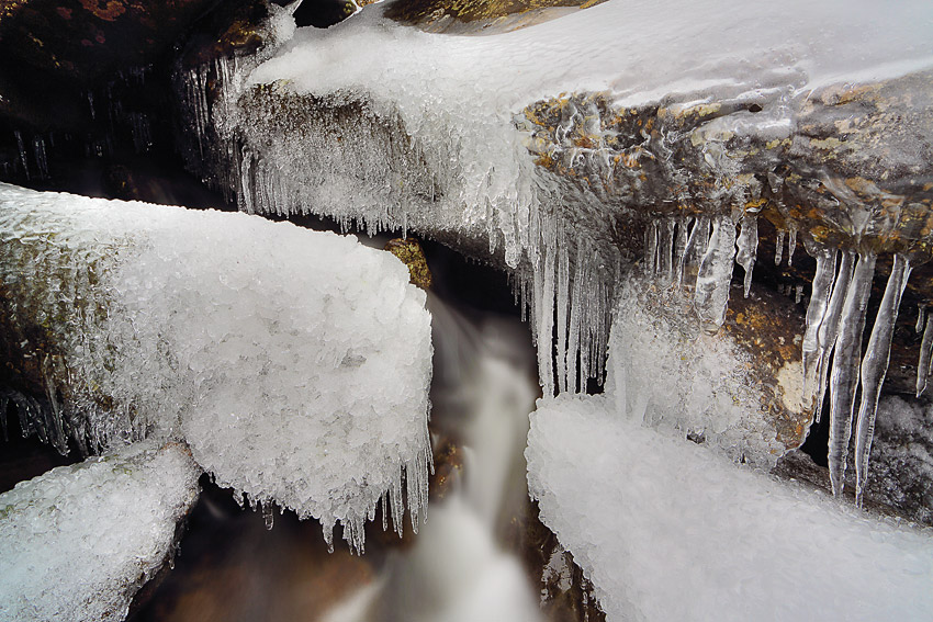 Frozen water fall